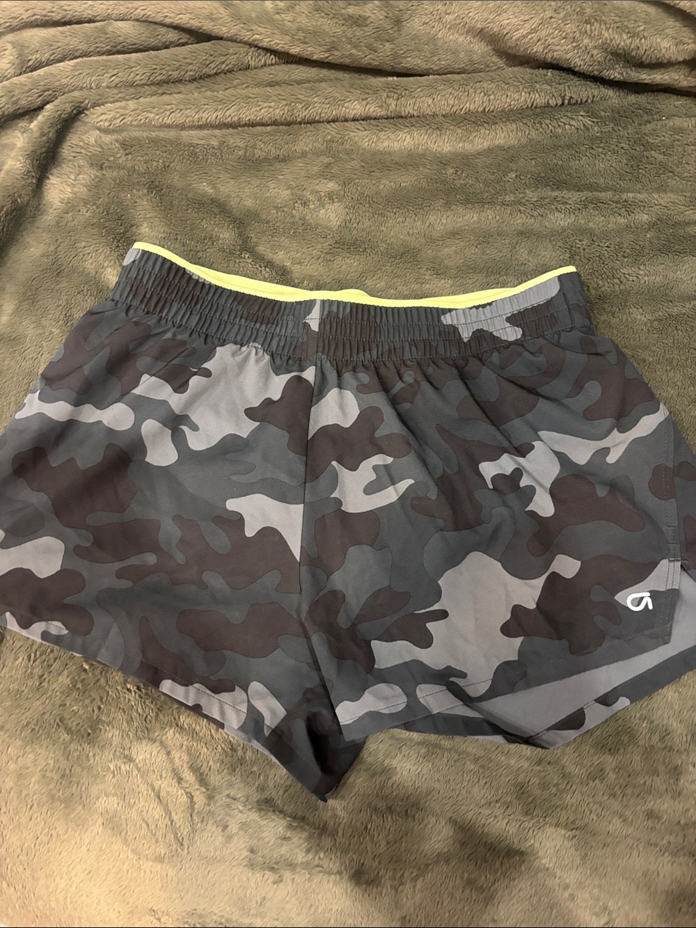 GAP Women's Gray Camo Athletic Shorts with Neon Trim